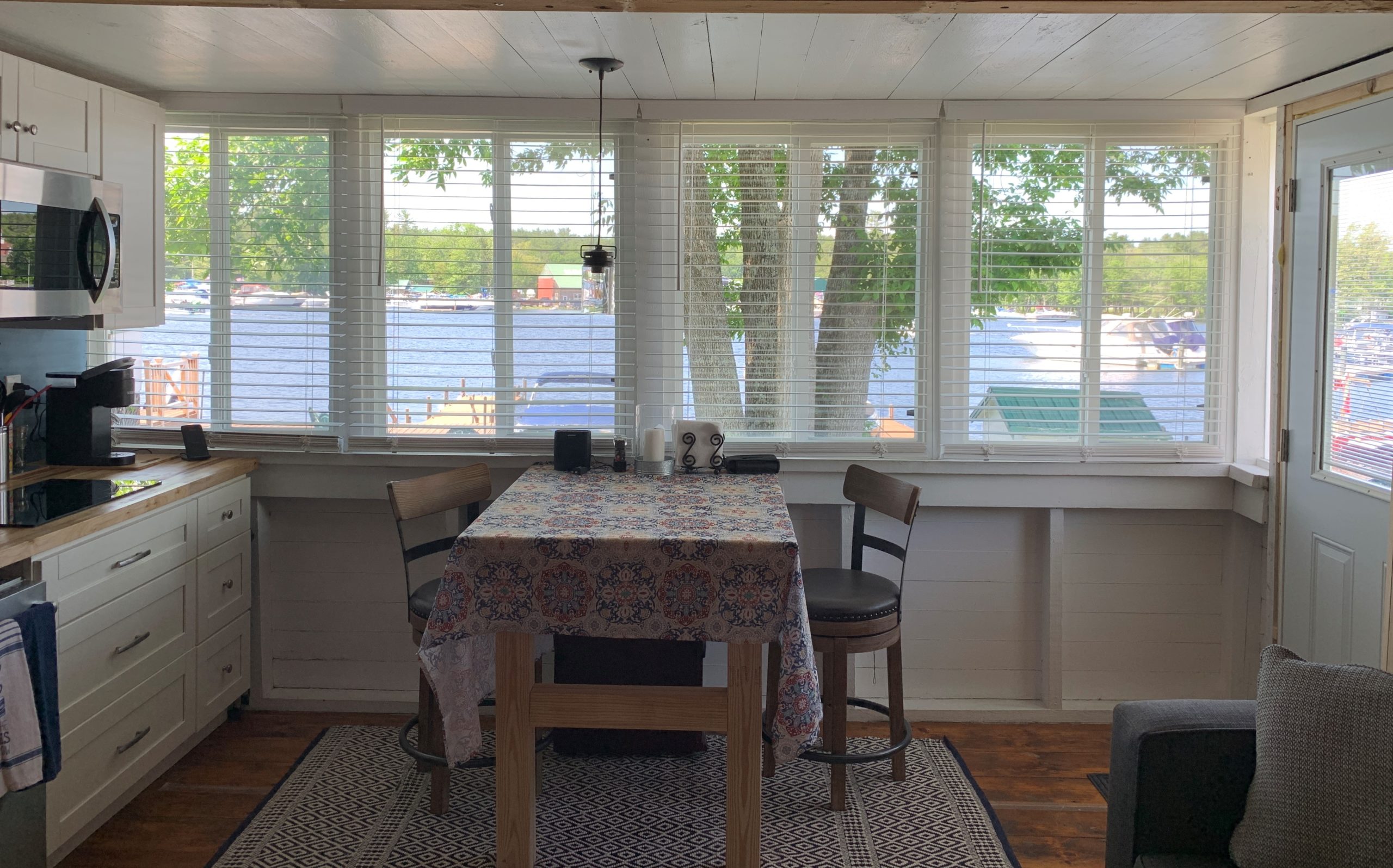 Cottage Rental with Kitchen at Sebago Lake Maine